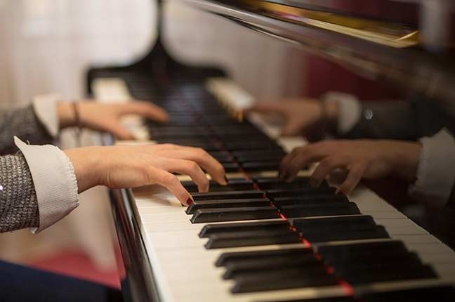 Exercícios de Piano para Treinar