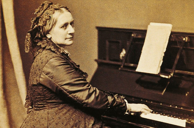 Clara Schumann tocando piano