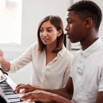 Aulas de Piano: Individuais ou em grupo?